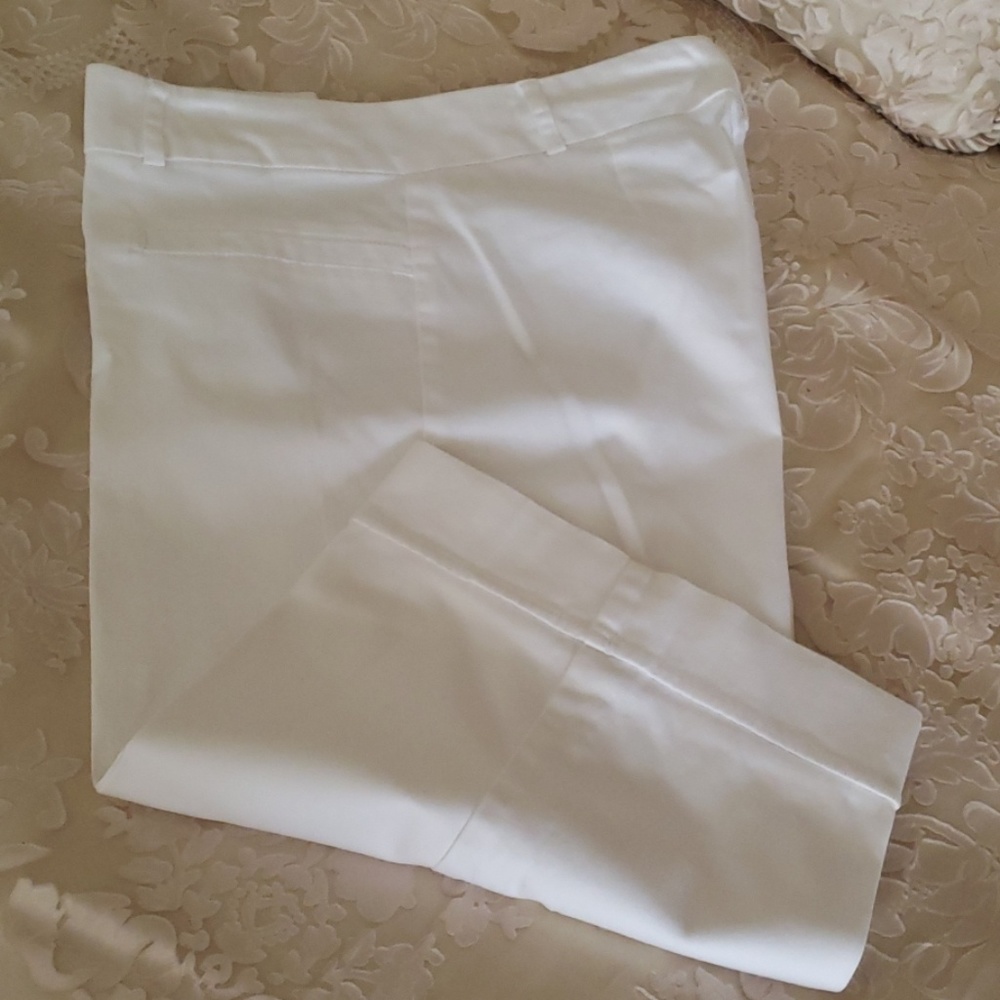 Bermuda Shorts, Size 10
